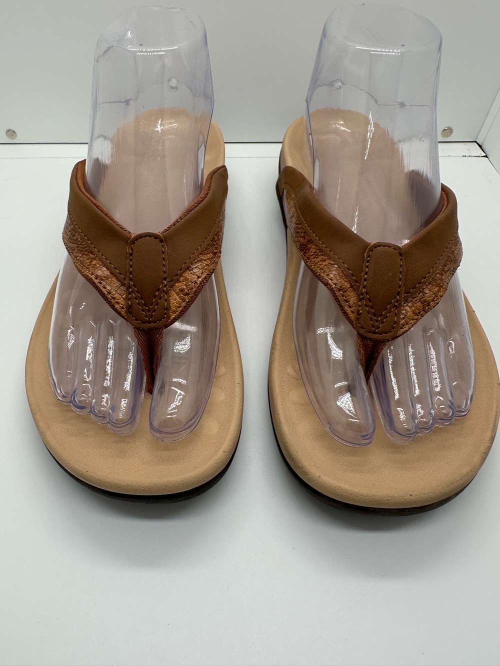 MEGNYA Orthopedic Flip Flop Sandals Size 7 - Picture 2 of 7